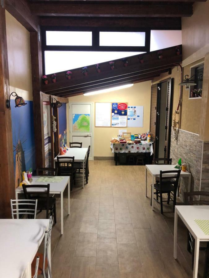 Bed and Breakfast Il Tipico Trapani Esterno foto